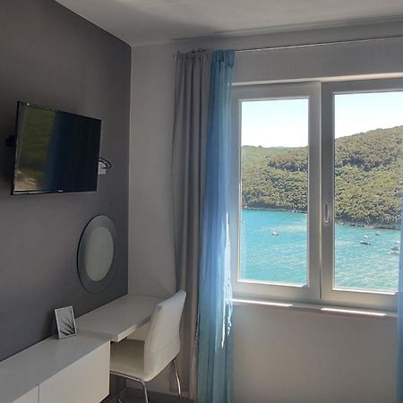 Apartment Noemi With A Direct Beach View Rabac Phòng bức ảnh